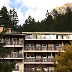 Hotel Beausite Park &
