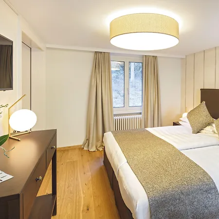 Beausite Park & 4*