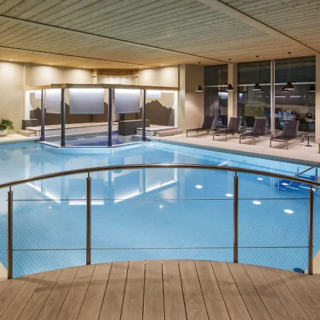 Beausite Park & 4*