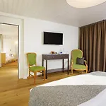 Beausite Park & 4*